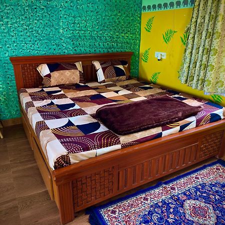 Mangohut Farmhouse Pool Villa Hyderabad Ngoại thất bức ảnh