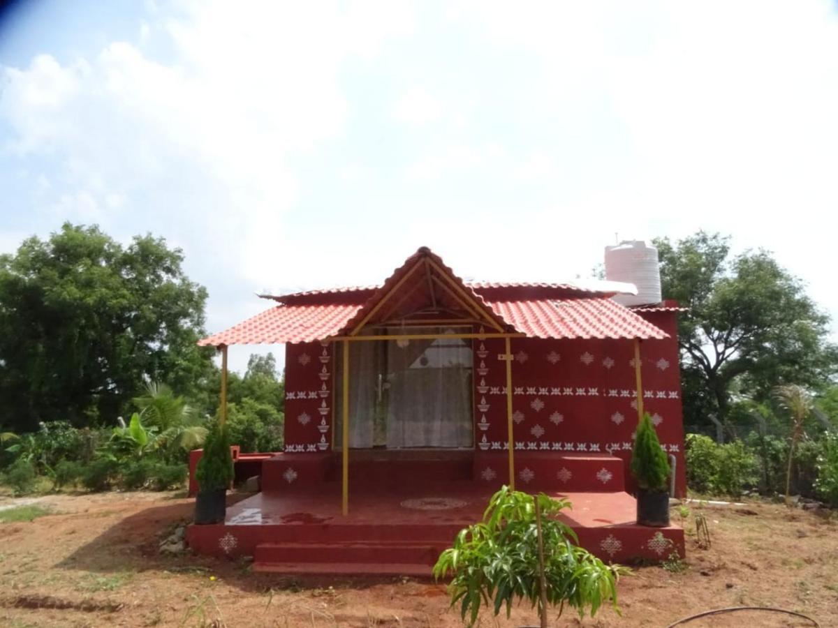 Mangohut Farmhouse Pool Villa Hyderabad Ngoại thất bức ảnh
